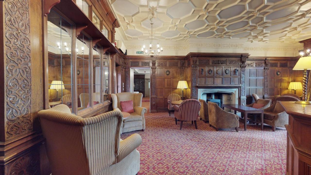Macdonald Elmers Court Resort Lymington Buitenkant foto